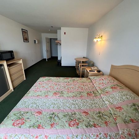 Red Bud Country Inn Eksteriør billede
